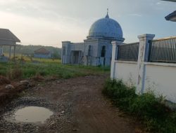 Terlalu, Terkesan Pemkab Muara Enim Lebih Utama Anggarkan Bangun Jalan Rumah Pribadi Dari Jalan Untuk Masyarakat Banyak.