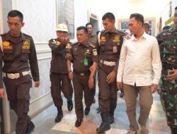 Mengaku Sebagai JAM Intel Kejaksaan Agung RI, BA Diamankan Tim Kejari OKI.