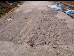 Bukti Pekerjaan Asal Jadi, Baru Setahun, Jalan Graha Bumi Enim – Muara Lawai Sudah Rusak.